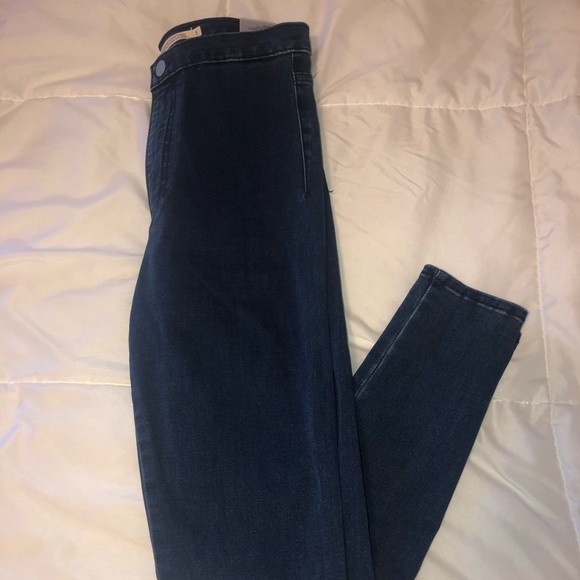 levi jeans